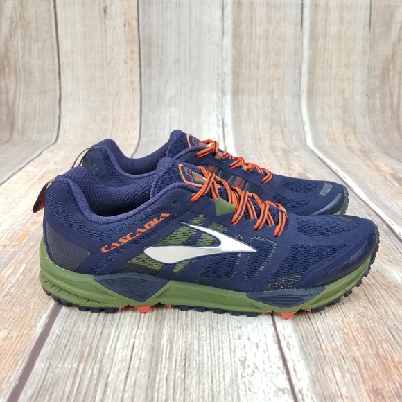 brooks cascadia size 11